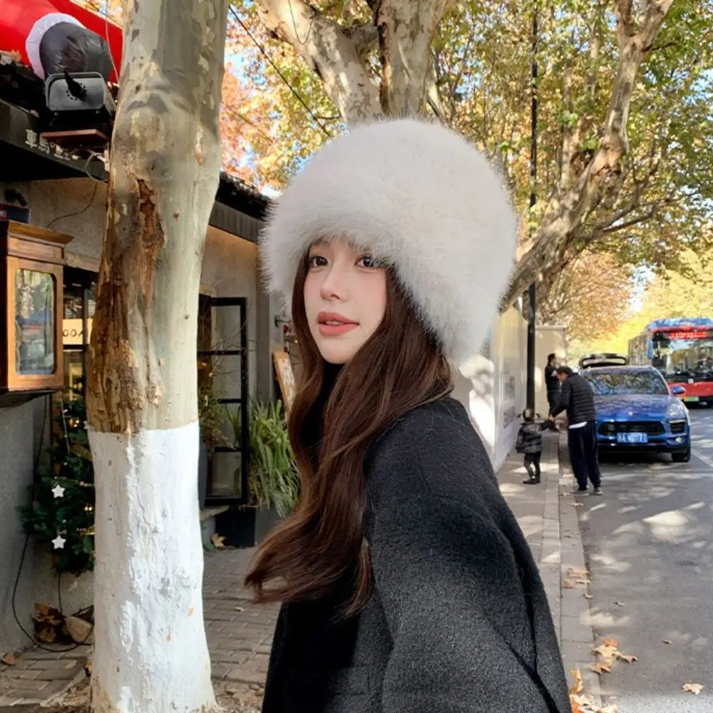 Hot Sale Fur Hat Women Warm Snow Ski Cap Female Faux Fox Fur Thick Warm Winter Hat Lady Windproof Russian Hat Ear Warmer Bonnet